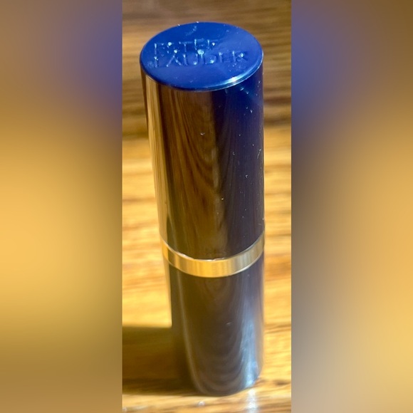 Estee Lauder Pure Color Envy Sculpting Lipstick - 420 Rebellious Rose, 0.12oz - Picture 3 of 4